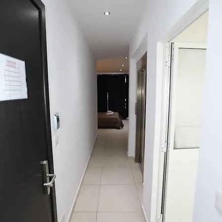 Guest house Magnolia St Julians *