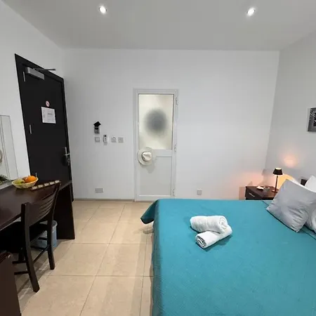 Magnolia St Julians Pensiune St. Julian's