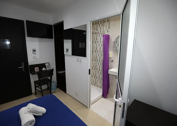 Magnolia St Julians Saint Julian's