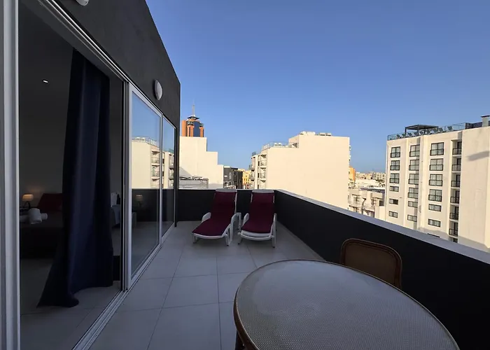 Magnolia St Julians ゲストハウス 3*