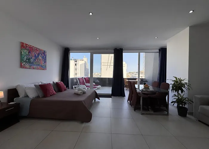 ゲストハウス Magnolia St Julians