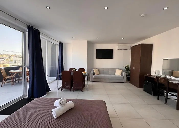 Magnolia St Julians Guest house Saint Julian's