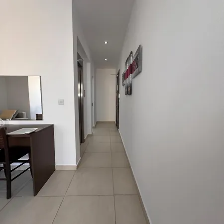 게스트하우스 Magnolia St Julians 3*