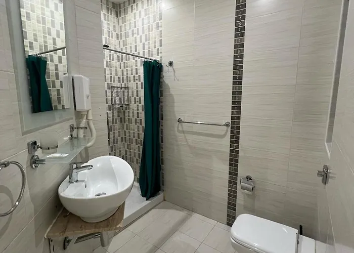 Magnolia St Julians Gæstehus