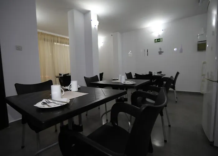 Magnolia St Julians Gæstehus 3*